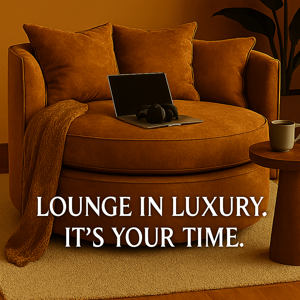 Love Couch - That Couch Place